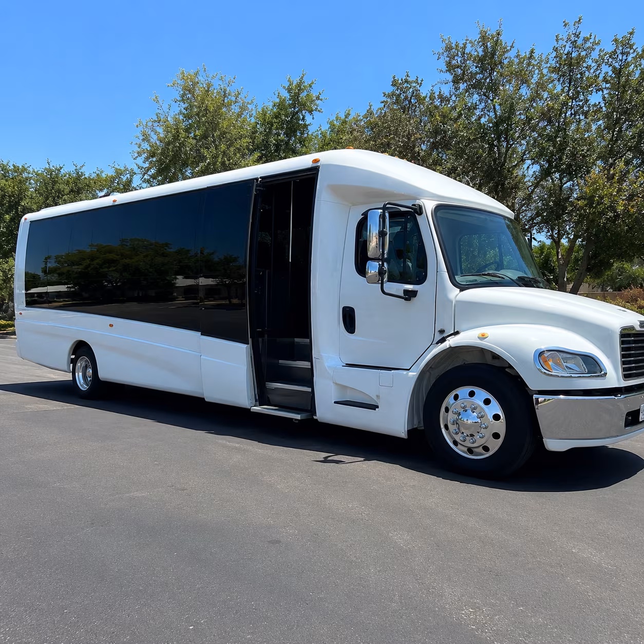 cambridge plan your retreat with cambridge religious group bus rentals