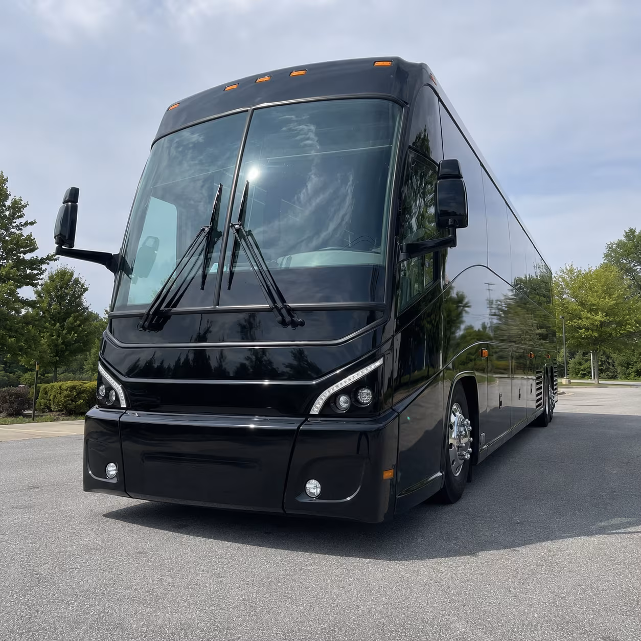 everett arrive together with everett charter bus rentals for prom