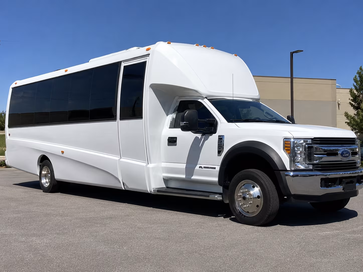 everett rent a charter bus for everett concerts events
