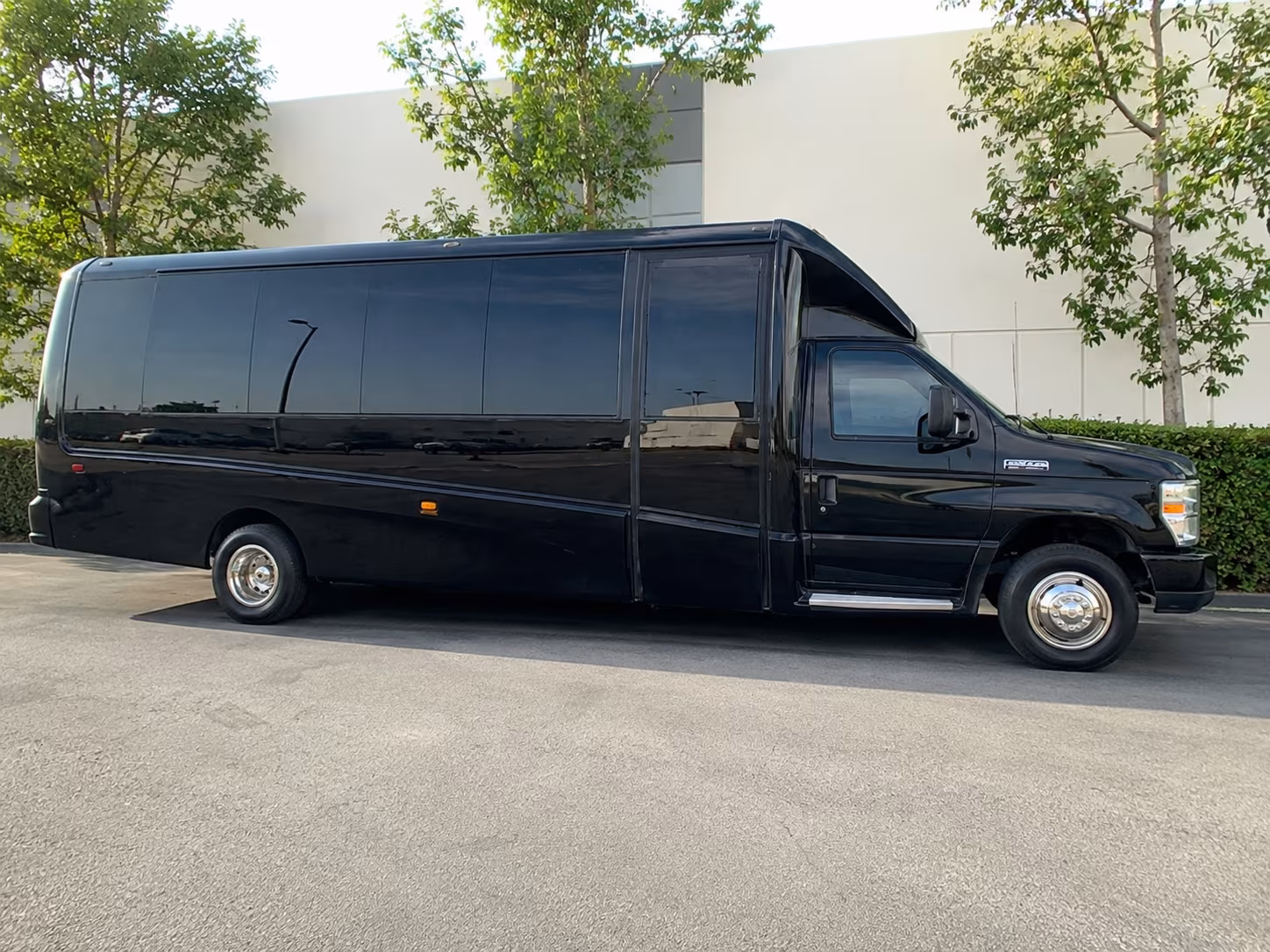 let somervillecharterbuscompany com handle the transportation so your group handles the tasting