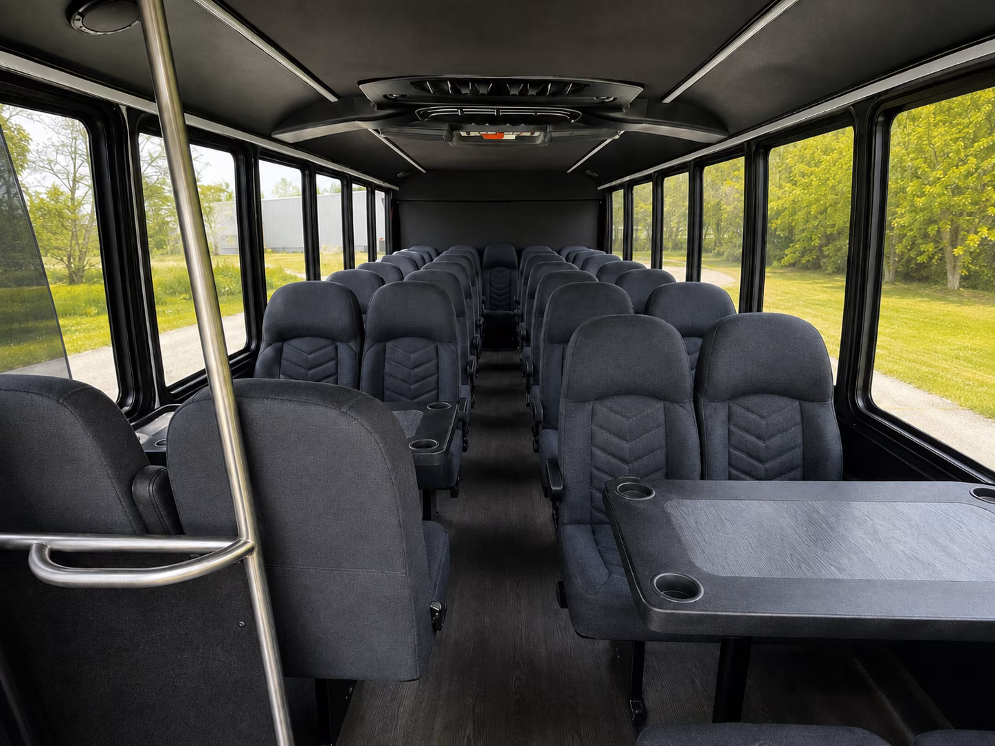 lynn get your group to every tasting with a lynn winery shuttle