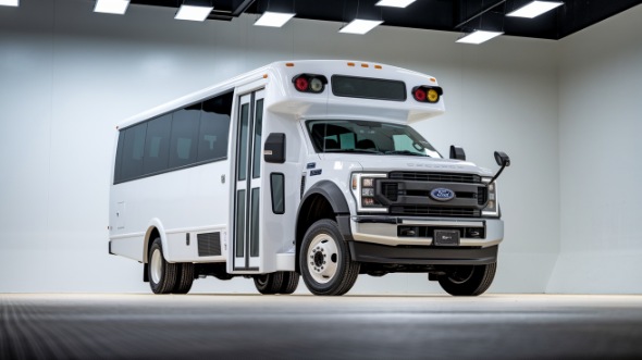 somerville 18 passenger minibus